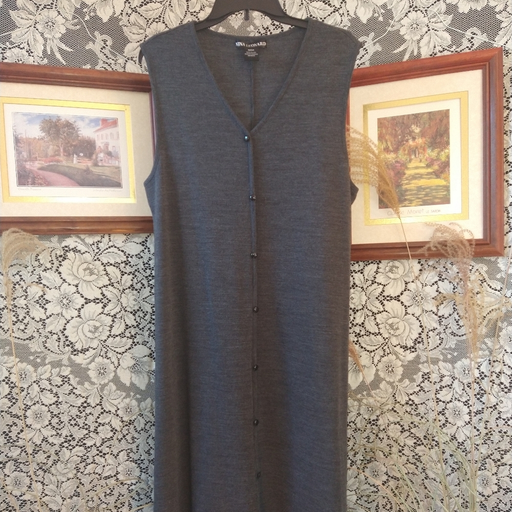 Nina Leonard grey dress button down v neck long length sleeveless
